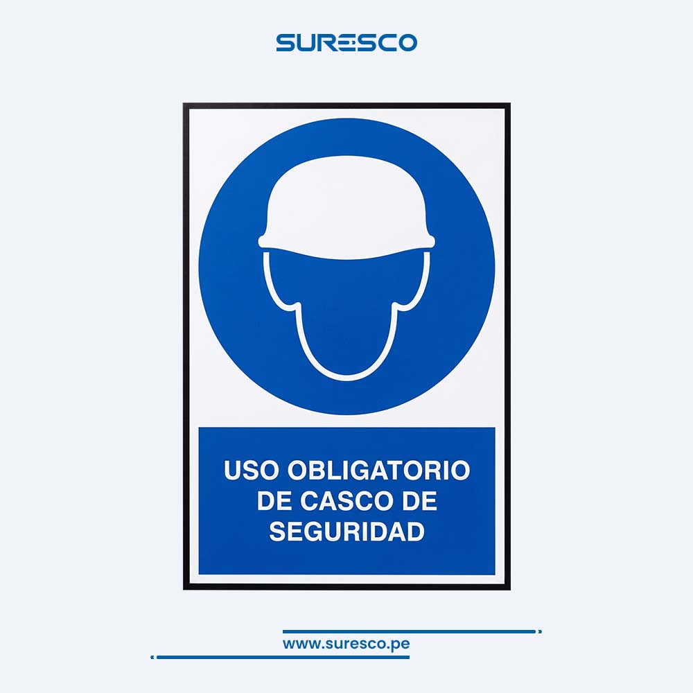 Señalética Acrílica - USO OBLIGATORIO DE CASCO DE SEGURIDAD